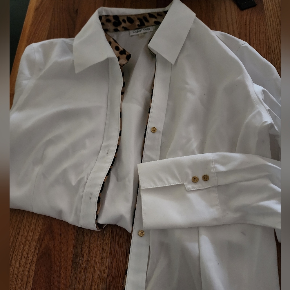 Calvin Klein size L white dress shirt